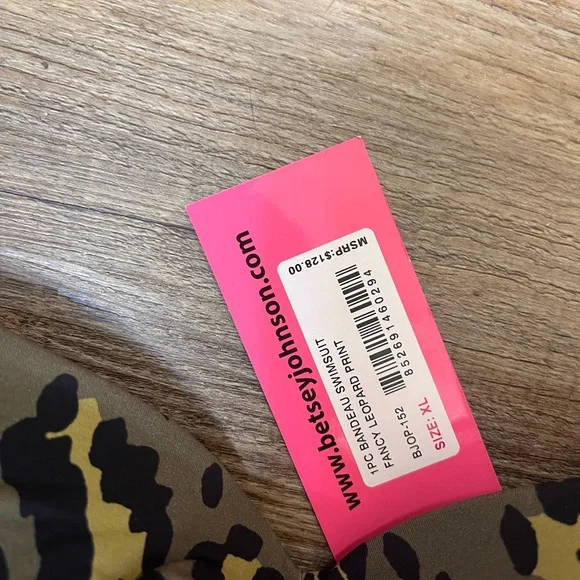 NWT Betsey Johnson Green CAMOUFLAGE CAMO BATHING SUIT SWIM SUIT XL RETAIL $128 - Picture 4 of 6